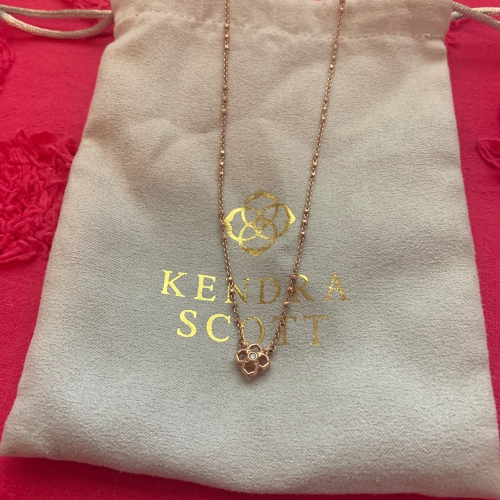 Kendra Scott Rue Pendant